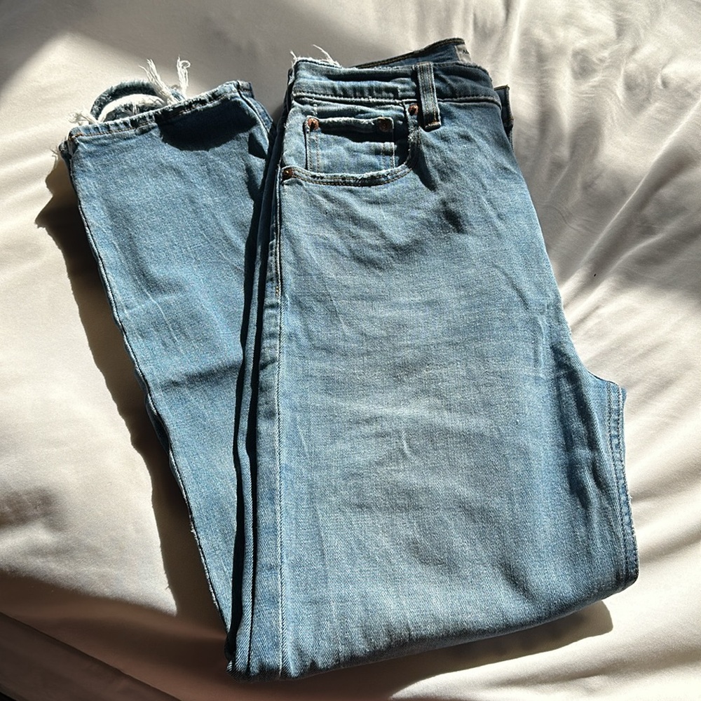 Abercrombie ankle straight ultra high rise 27/4 R